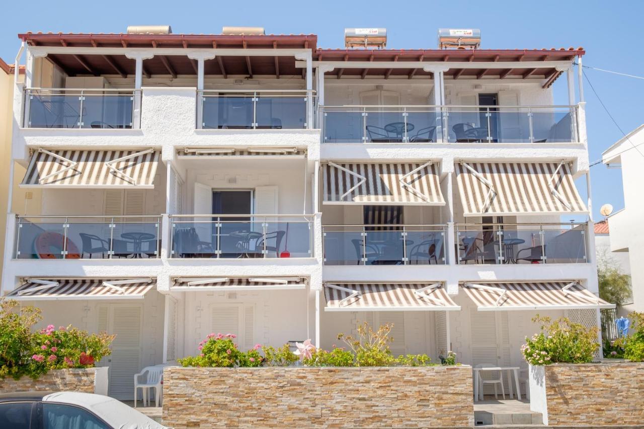 Blue Senses Apartments Сарті Екстер'єр фото