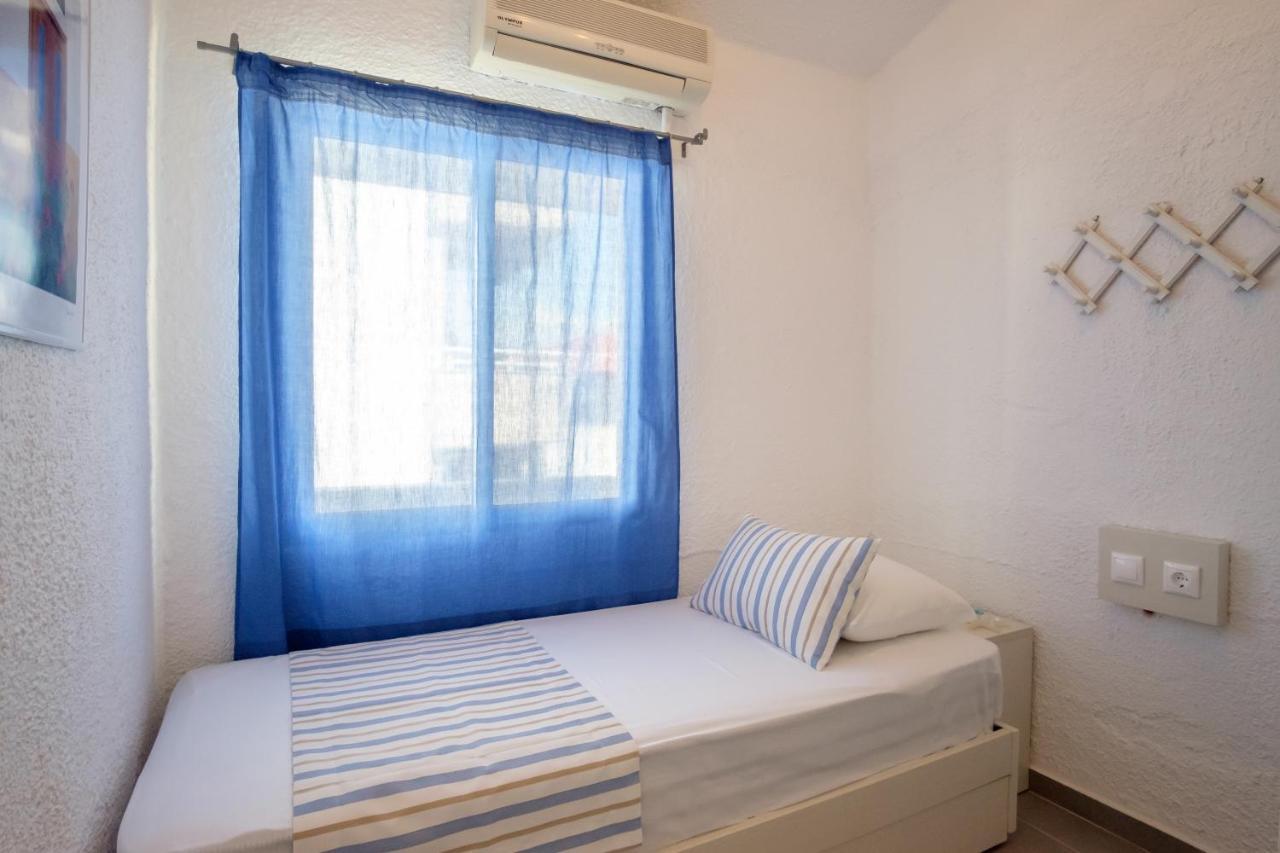Blue Senses Apartments Сарті Екстер'єр фото